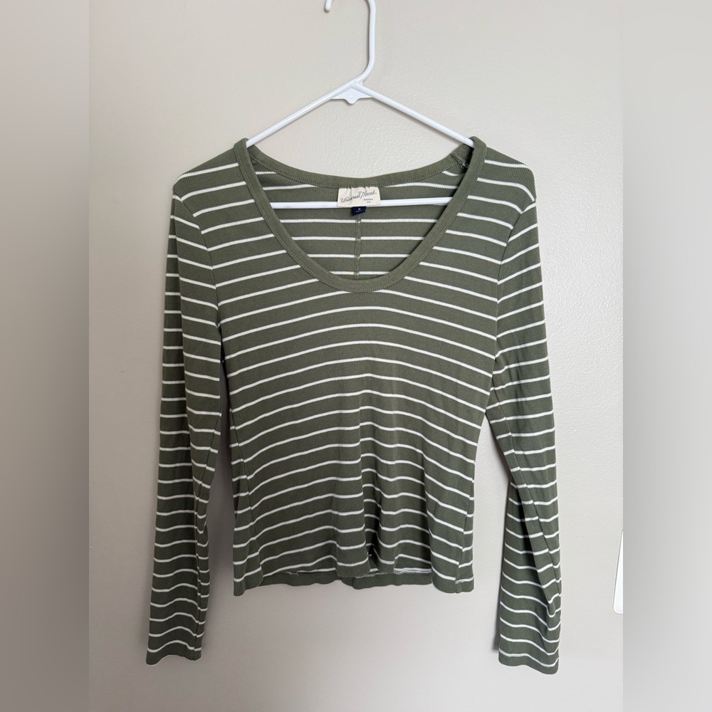 Women’s M Cotton Universal Thread Olive Green & White Striped Long-Sleeve Top